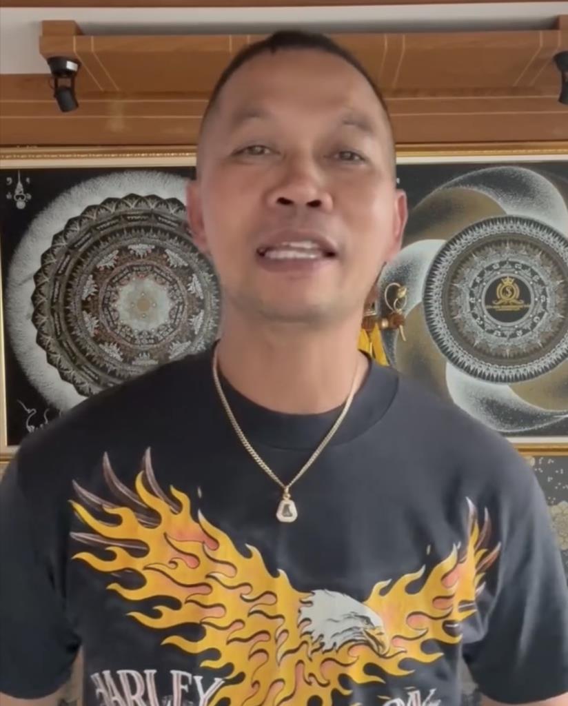 “สมจิตร” เตือนสมาคมฯกีฬามวยฯ ดัน “นาบิล-รถถัง” ชกสากลไม่ง่าย ชี้ชัดรุ่น 70 ไม่รอด, 80 คางหัก, 60 ทำน้ำหนักไม่ได้