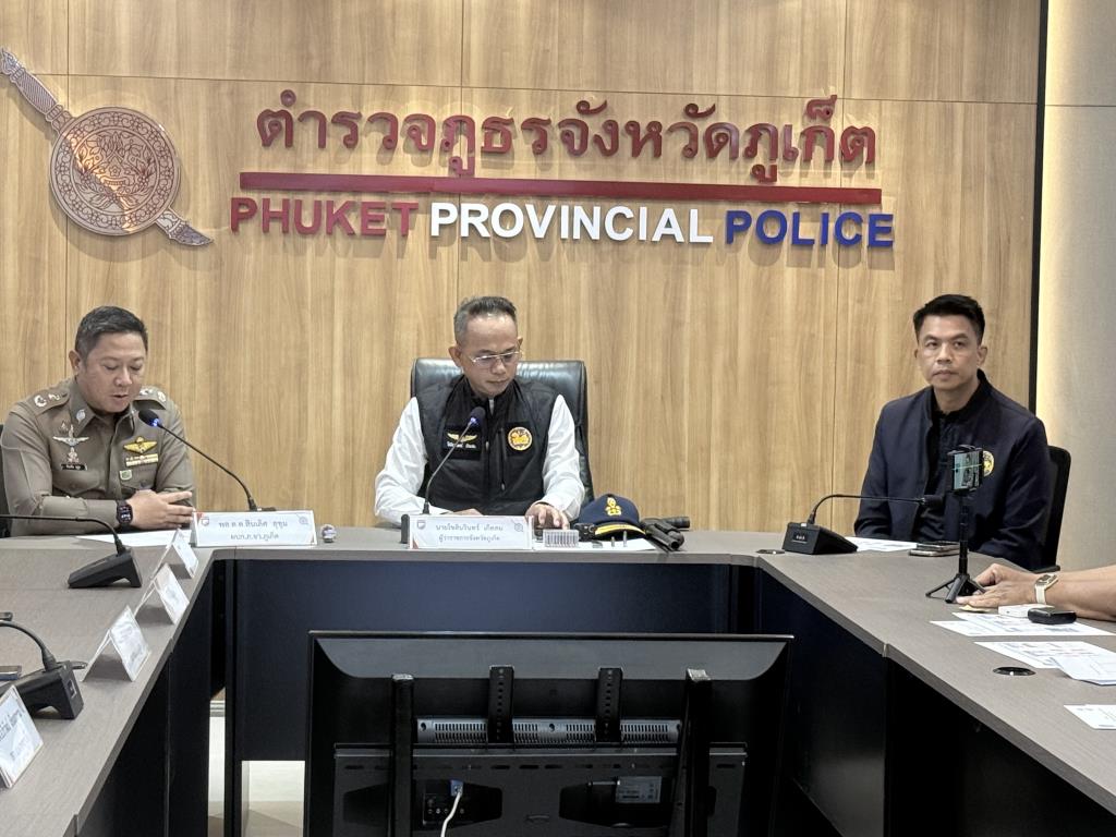 ภูเก็ตออกใบอนุญาตครอบครองอาวุธปืนไปแล้วกว่า 10,000 กระบอก สั่งเพิ่มความตรวจสอบ ด้านตร.เผยจับเดือนละกว่า 10 กระบอก